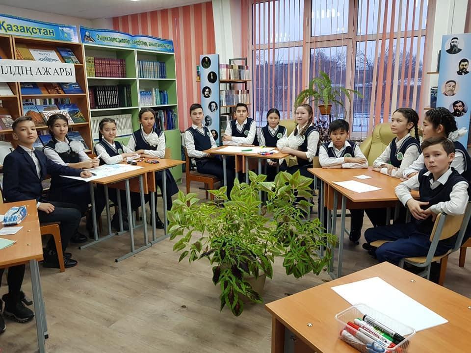 Ш.Уәлиханов ат.№10 ОМГ-да 4-14- қазан аралығына жоспарланған "Қыз болашағы - ел болашағы" тақырыбында декада өтіп жатыр